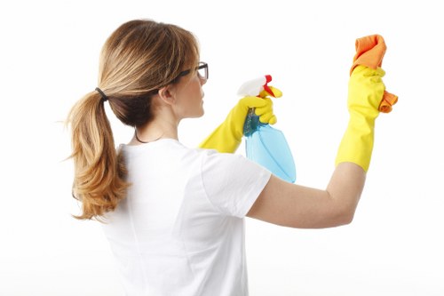Fulham property deep cleaning focused on access, floors, and surfaces